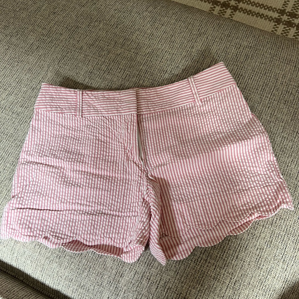Loft pink and white seersucker shorts with scalloped hem